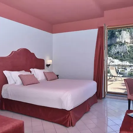 Apartmanhotel Luxury Royal 4*