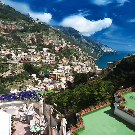 Luxury Royal Apartmanhotel