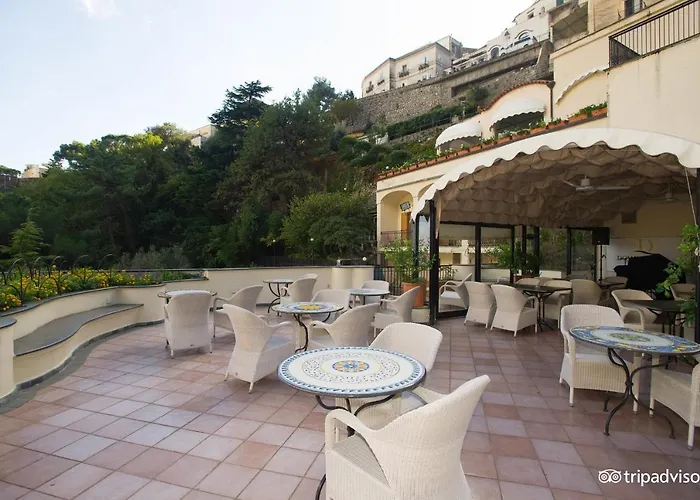 Luxury Royal Ξενοδοχείο με διαμερίσματα