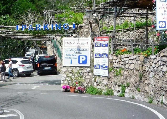 Ξενοδοχείο με διαμερίσματα Luxury Royal